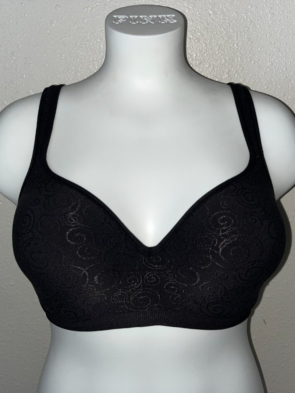 BALI COMFORT REVOLUTION TSHIRT WIRELESS BRA SZ 38D